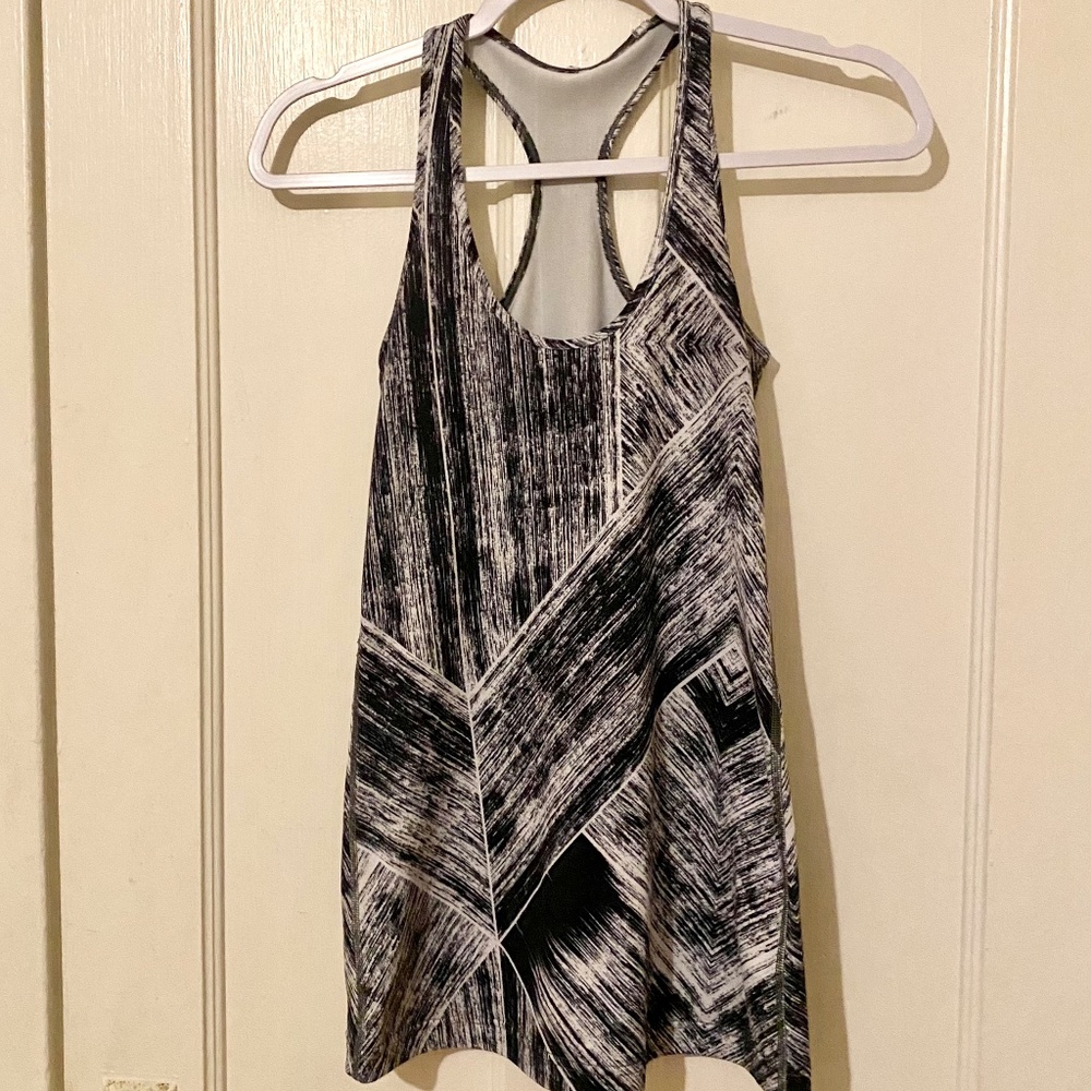 Lululemon Racerback Tank Top | Black & White Pattern, Dry-Fit